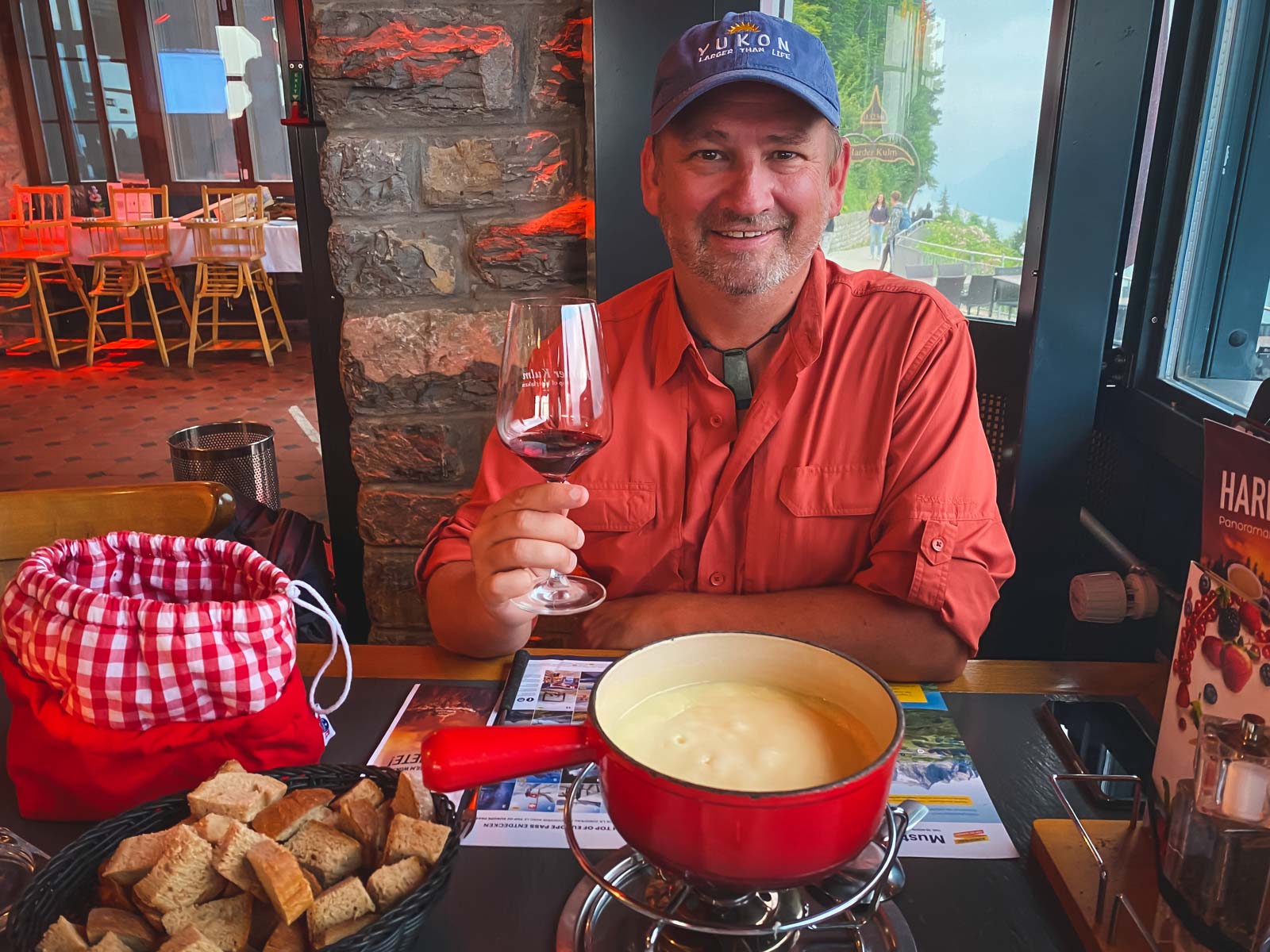 Las mejores cosas que hacer en Interlaken Cheese Fondue en Harder Kulm