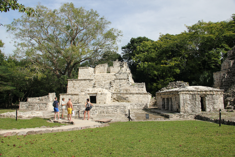 Yacimiento Arqueológico de Muyil