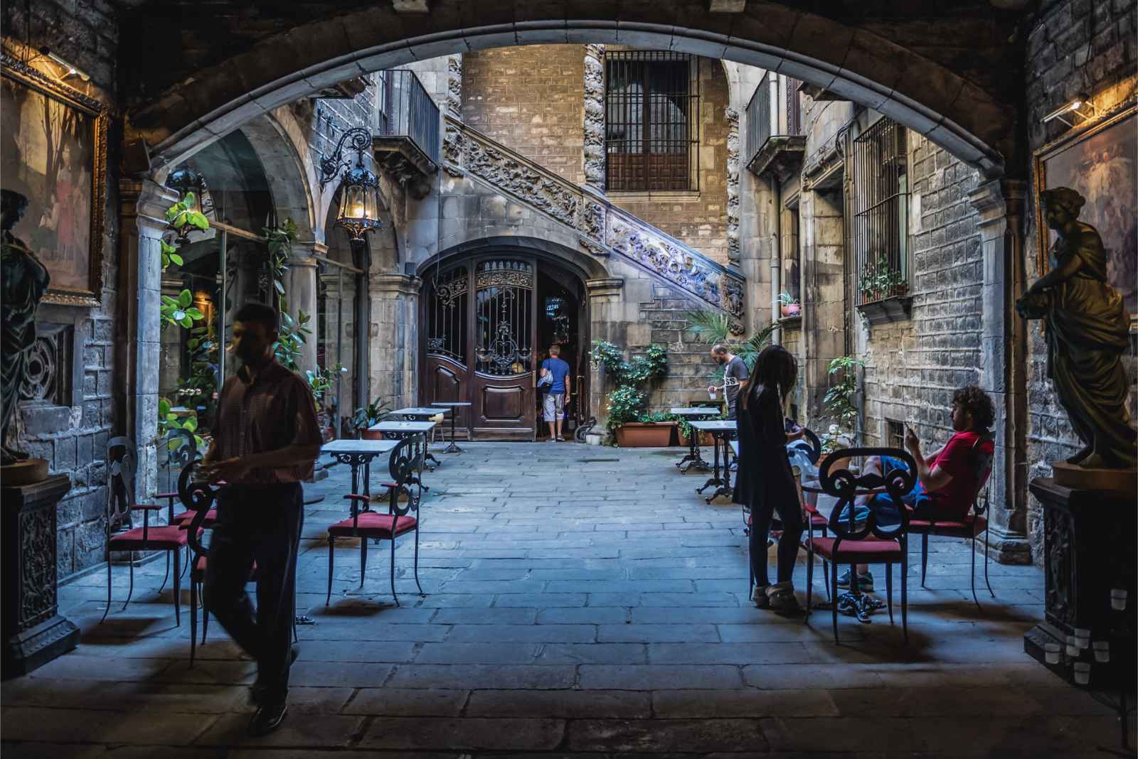 Dónde alojarse en Barcelona Patio de la Ribera