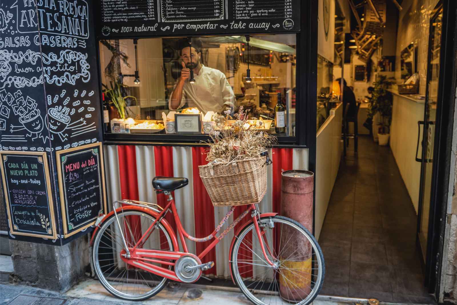 Dónde alojarse en Barcelona Restaurant La Ribera