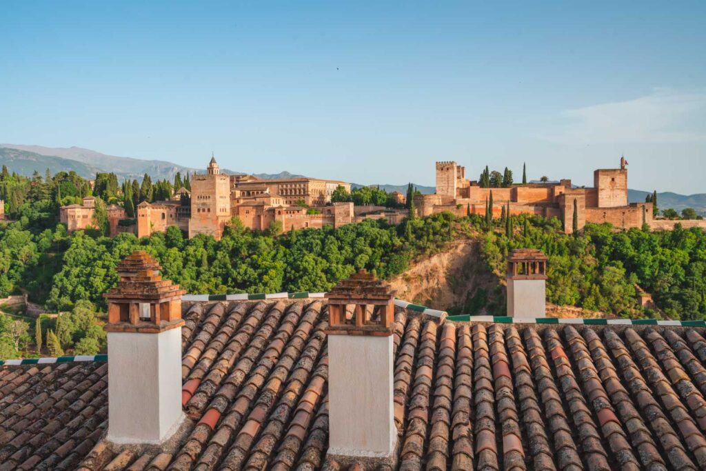 La guía definitiva para visitar la Alhambra: consejos, trucos e imprescindibles