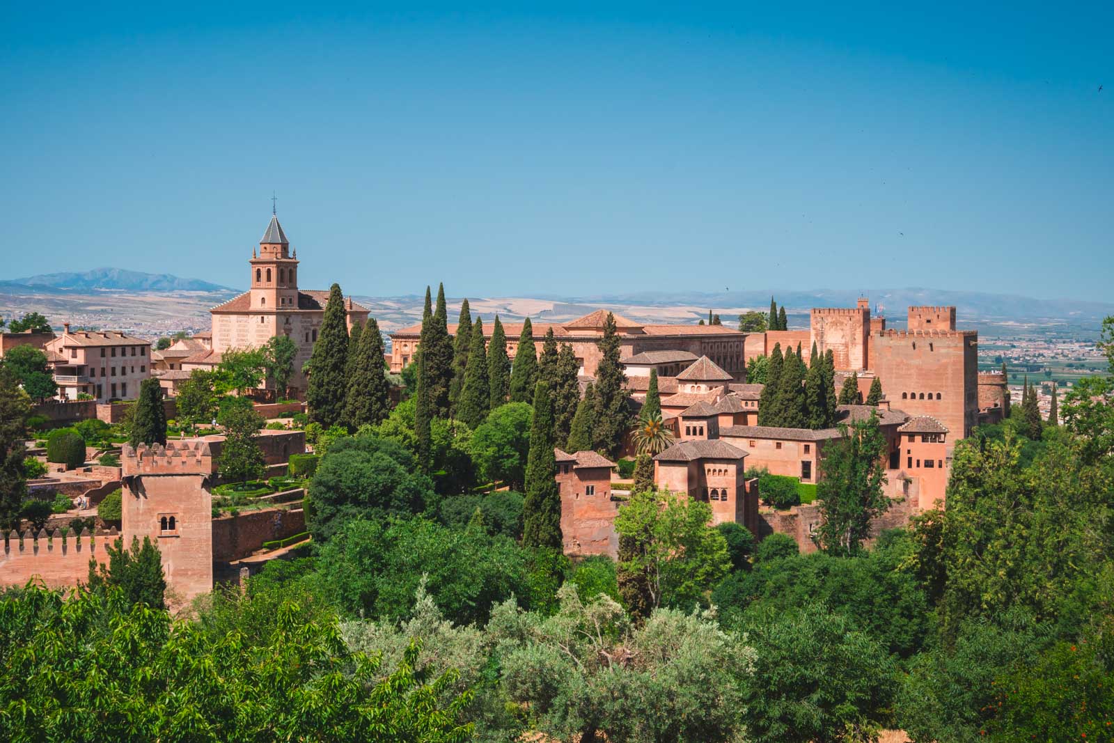 Mejor momento para visitar la alhambra granada andalucía