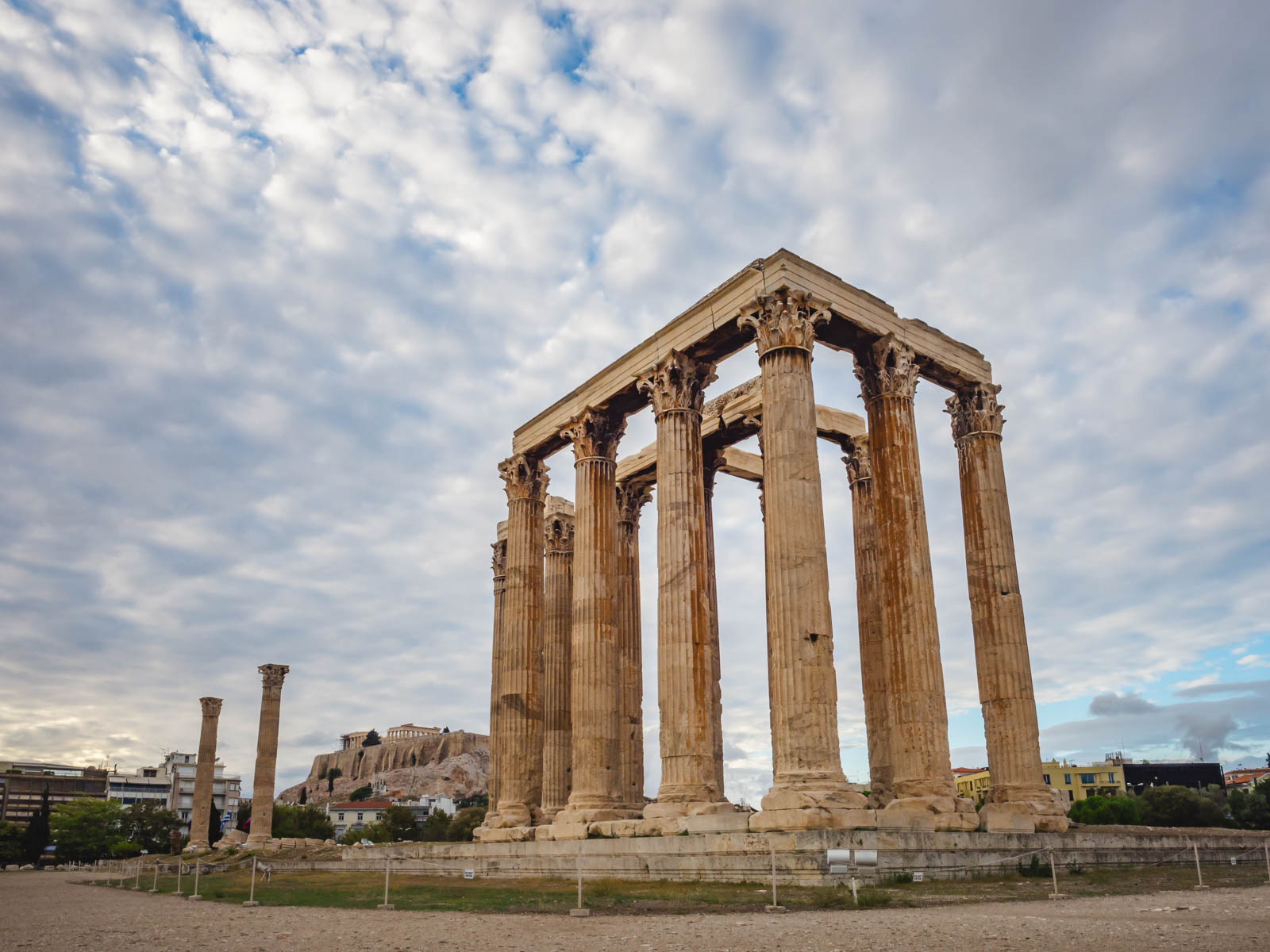 Itinerario de un día en Atenas Templo de Zeus Olímpico 