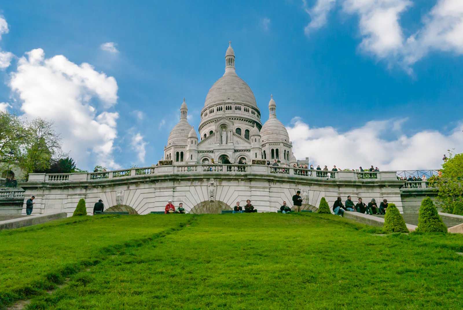 donde alojarse en París sacro couer