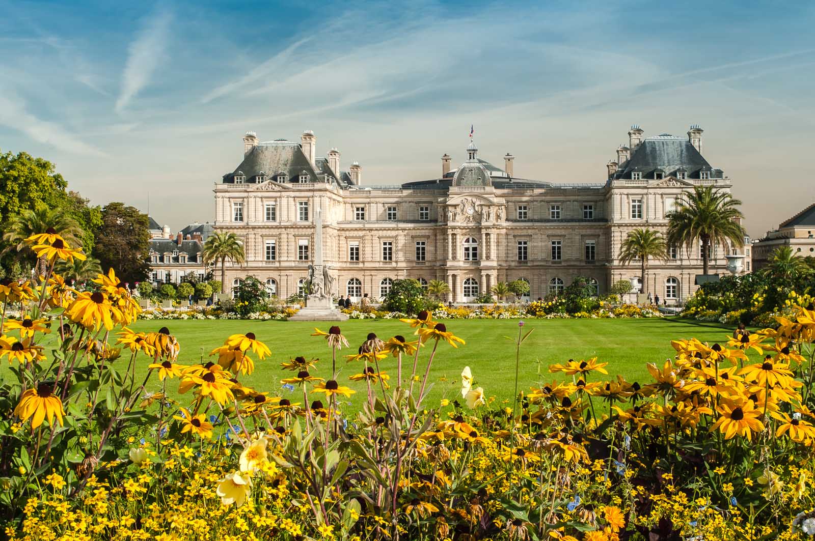 donde alojarse en los jardines de luxemburgo de París