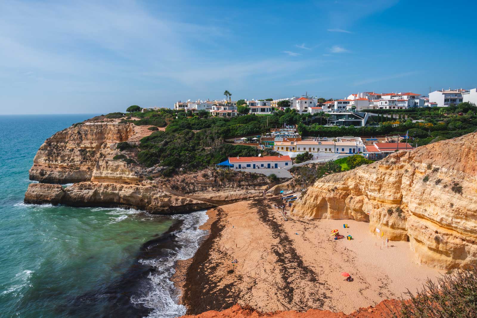 cosas que hacer en el algarve portugal Praia de Benagil 