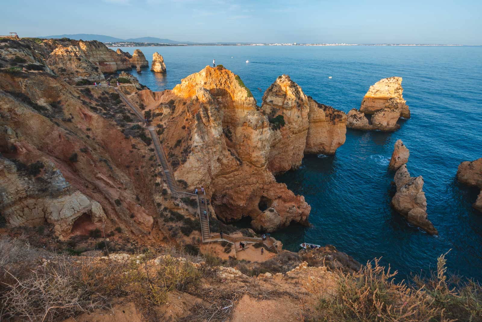 Ponta Da Piedade escaleras lagos algarve portugal