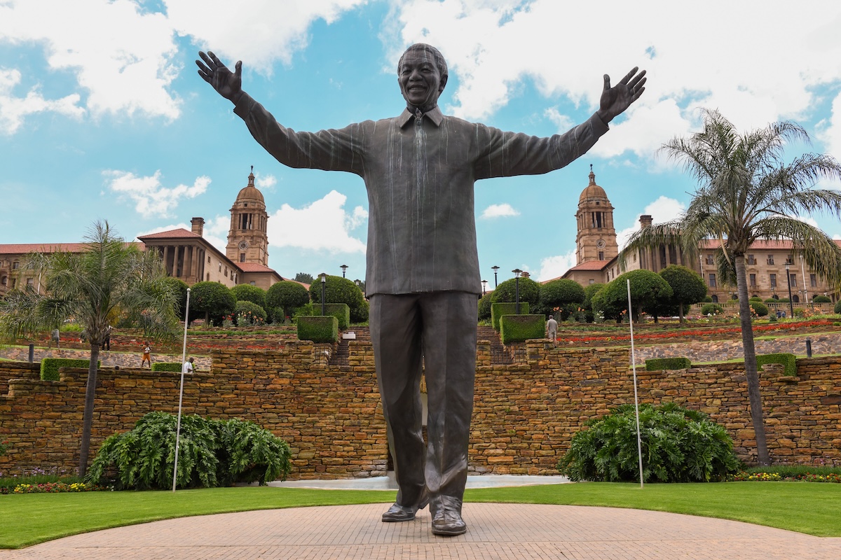 monumento de Mandela en Pretoria