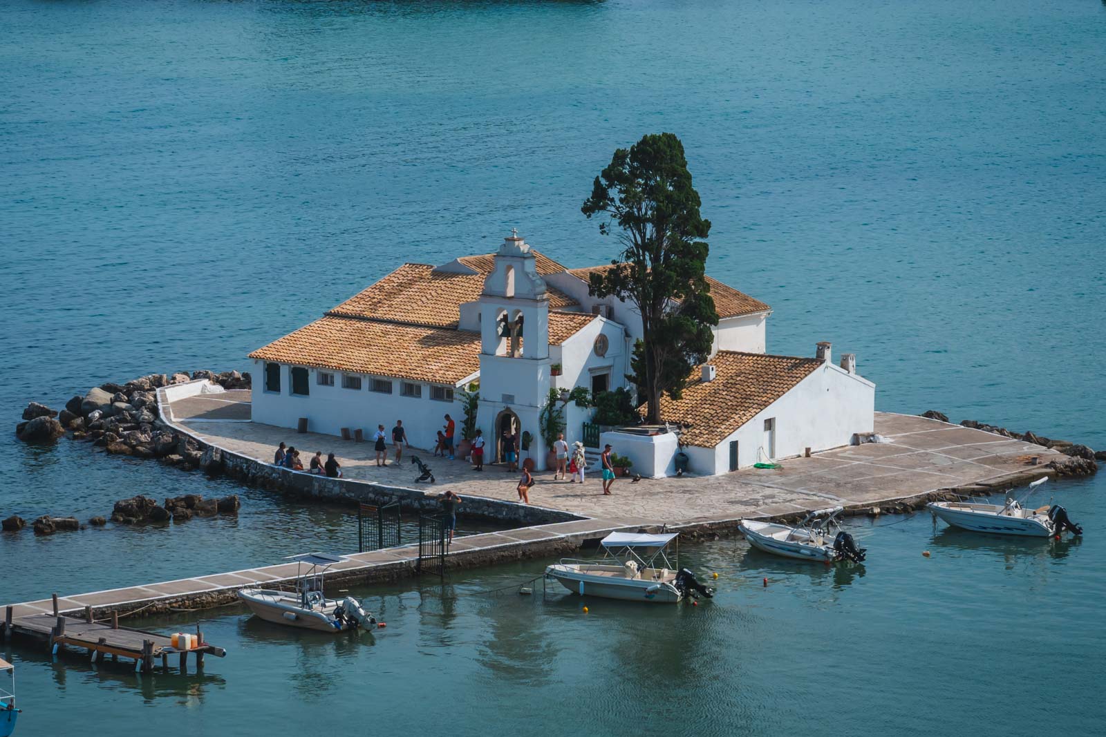 monasterio de vlacherna Corfú, Grecia