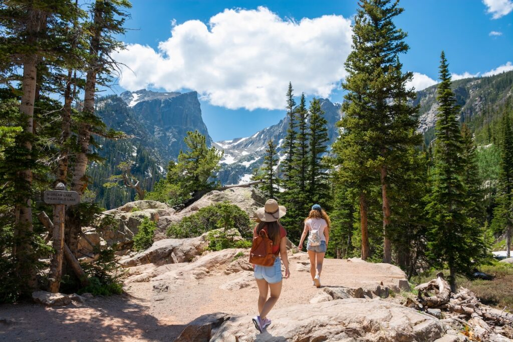 Emerald Lake Trail