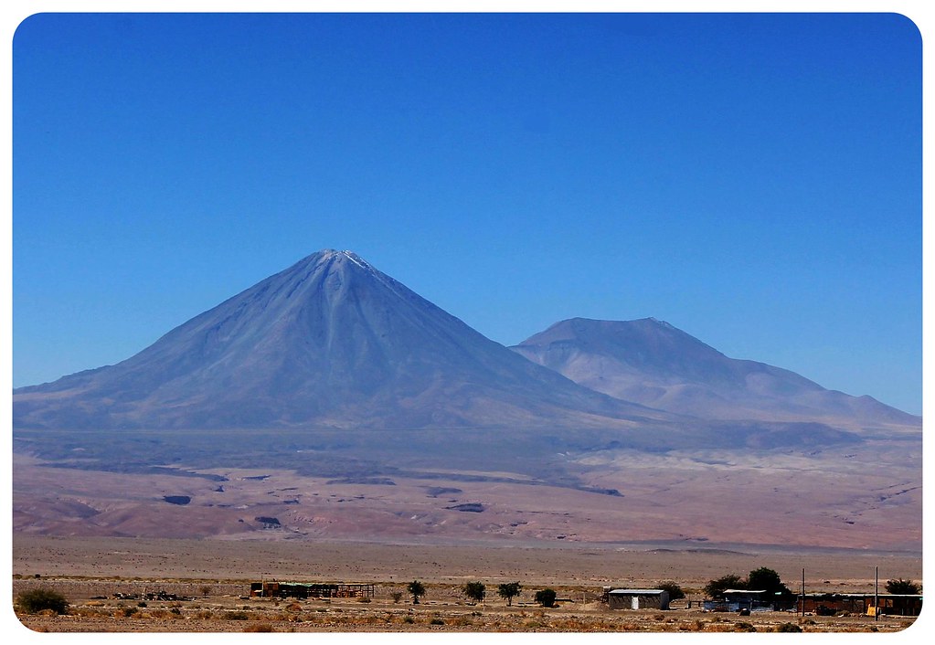 volcán san piedra de atacama lincancabur chile